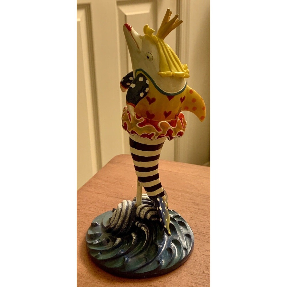 Vintage 2003 Dolphins Around Town Tu Tu Much Figurine. #13514 With Original Box